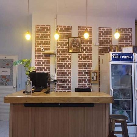 Hotel Sun House Bkk Bangkok Exterior foto